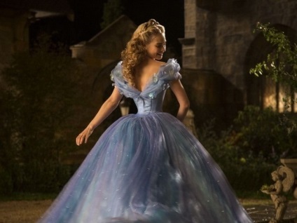 10 Tények a Cinderella (Cinderella) ruháról 10 Tények a Cinderella ruháról