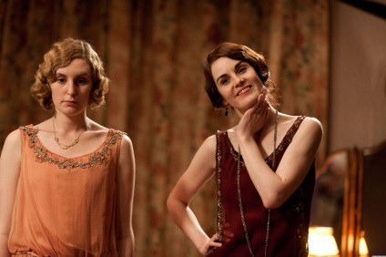 80 Foto de Mary (Michelle Dockery) în drama Downton Abbey