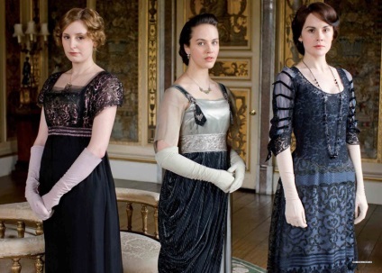 80 Foto de Mary (Michelle Dockery) în drama Downton Abbey