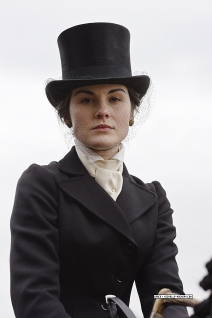 80 Foto de Mary (Michelle Dockery) în drama Downton Abbey