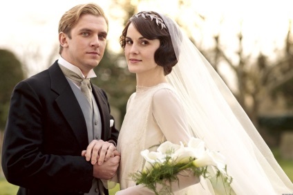 80 Foto de Mary (Michelle Dockery) în drama Downton Abbey