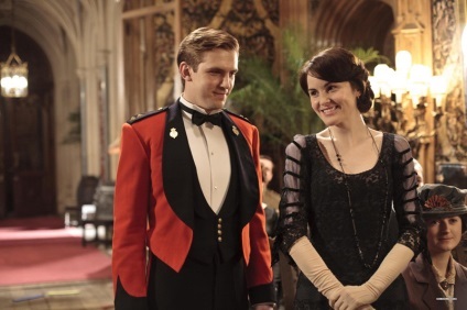 80 Foto de Mary (Michelle Dockery) în drama Downton Abbey