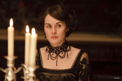 80 Foto de Mary (Michelle Dockery) în drama Downton Abbey