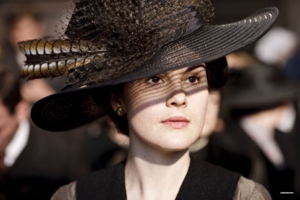 80 Foto de Mary (Michelle Dockery) în drama Downton Abbey