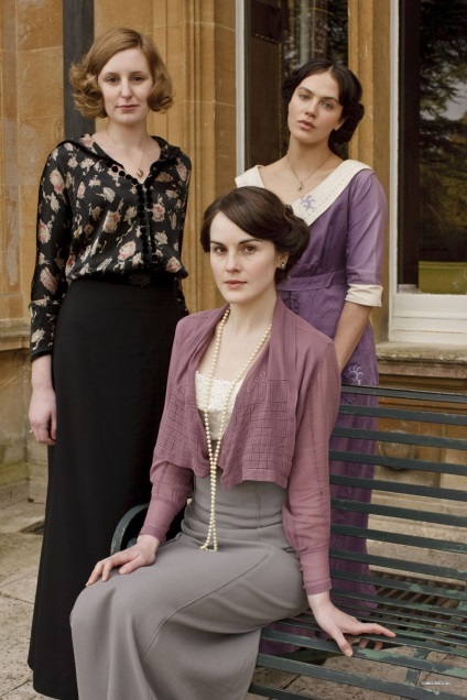 80 Foto de Mary (Michelle Docker) în drama Downton Abbey