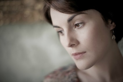 80 Foto de Mary (Michelle Dockery) în drama Downton Abbey