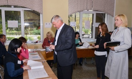 Alexandru Bogomaz a votat în cartierul nativ Starodub, Bryansk · en