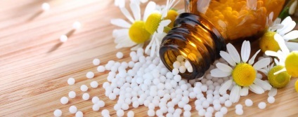 Trusă de prim ajutor a unei homeopatii pentru copii