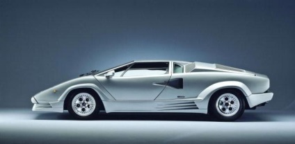 Descriere Lamborghini County auto, caracteristici și recenzii.