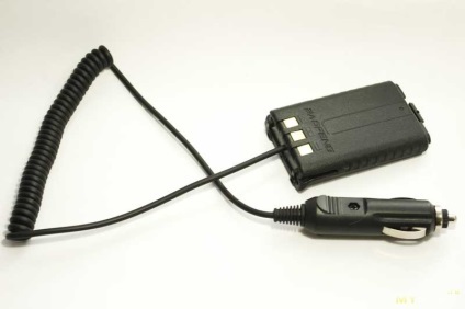 Adaptor adaptor auto pentru walkie-talkie baofeng uv-5r