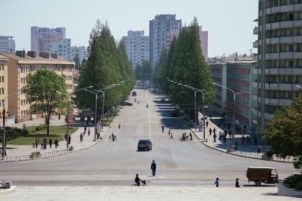 Parcul auto din Coreea de Nord vă vede din interior