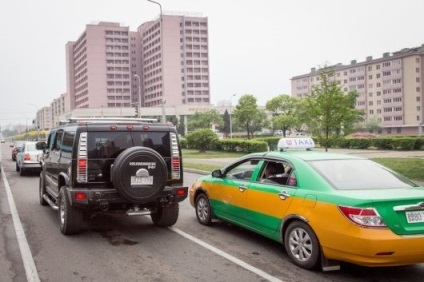 Parcul auto din Coreea de Nord vă vede din interior