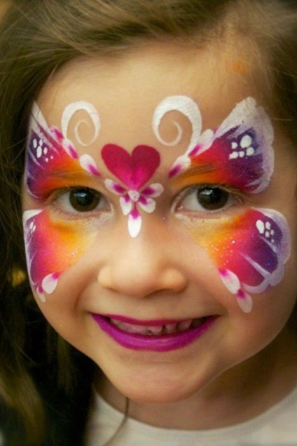 Fluturi și artă de carnaval - târg de maeștri - manual, manual (make-up de Anul Nou) Fluturi și artă de carnaval - târg de meșteșugari - manual, manual