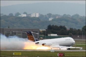 Siguranța în avion în timpul decolării sau aterizării de urgență