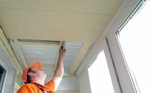 Decât să terminați un balcon în interior - materiale pe care le sfătuiește maestrul