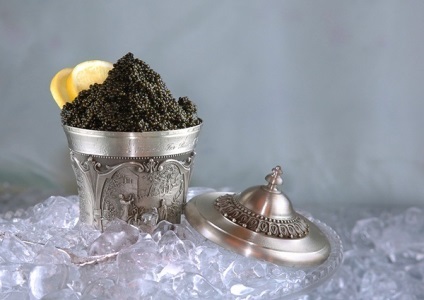 Caviar negru (beluga, sturion, stelistat, sterlet)