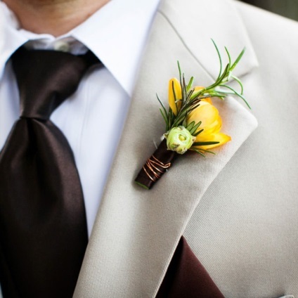 Boutonniere de flori pentru mirele din butonieră secțiune - nunta despre nunta!