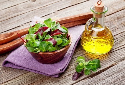 Zece fapte despre cât de utile este uleiul de măsline