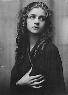 Isadora Duncan Életrajz