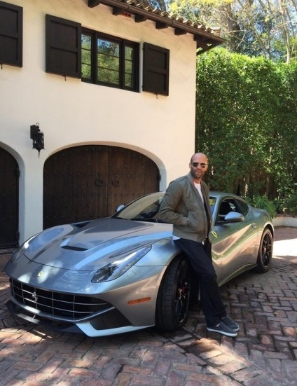 Jason Statham și mașina lui