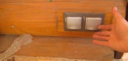Cablare într-o casă din lemn, cum să vă gestionați propriile mâini
