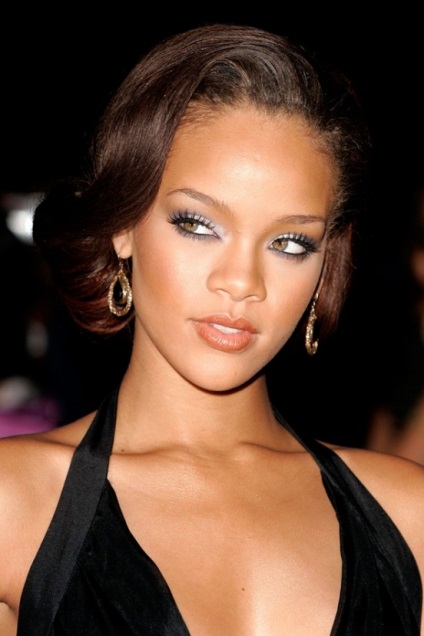 Evolution Rihanna frizura az elmúlt 7 év