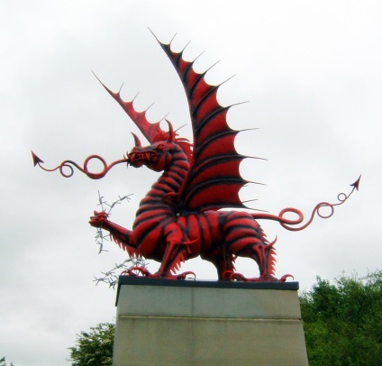 Steagul Țării Galilor este un dragon roșu sau să schimbe pavilionul Marii Britanii