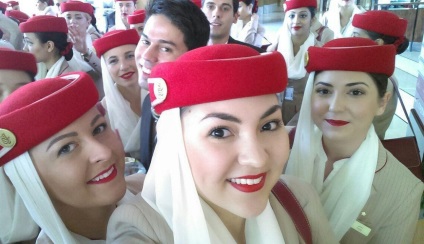 Dintre cei 100 de candidați, 12 stewardezi de la Tașkent au fost selectați din munca în emirate