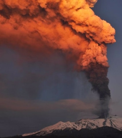 Erupția vulcanului etnică - toată distracția!