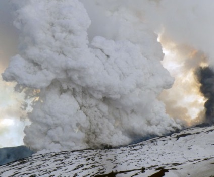 Erupția vulcanului etnică - toată distracția!