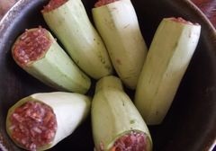 Zucchini complet umplute - pas cu pas Rețeta cu fotografie