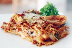 Főzni lasagna leírása ételek, összetevők és módja főzés otthon