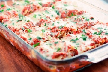 Cum să gătești lasagna pentru o descriere a felului de mâncare, ingredientelor și modului de gătit la domiciliu