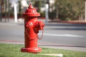 Cum să utilizați un hidrant de incendiu, casa mea preferată de țară!