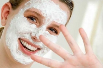 Cum să scapi de acnee subcutanată pe curățarea facială a feței în salon și acasă
