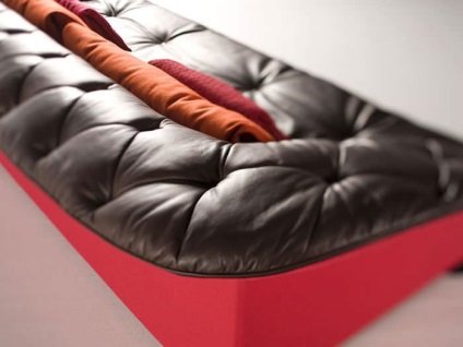 Hogyan szimulálni egy bohém kanapét egy csodálatos tervező