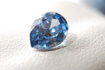 Cum de a deveni o bijuterie a cenușii umane în diamante - un infograph