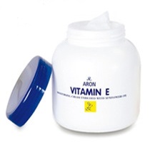 Creme și loțiuni cremă hidratantă cu vitamina (e) și minerale (aron)