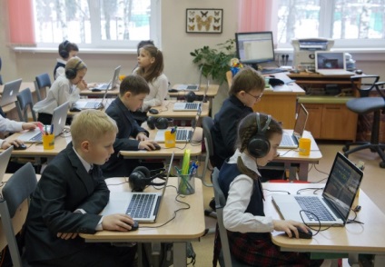 Ministerul Educației și Științei va construi o scară de carieră pentru cadrele didactice, administratorii Vladimir Putin