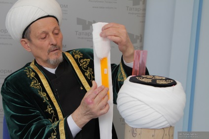 Înfășurarea unei clase de master turban de la Timur Ibragimov