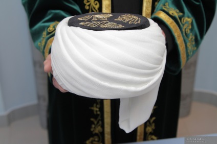 Înfășurarea unei clase de master turban de la Timur Ibragimov