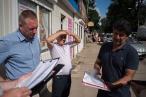 Am nevoie de permisiunea de a construi un garaj și de a evita problemele cu organele de inspecție - garaj