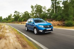 Update megkeresi Renault Sandero - Automobile - utcai versenyzés, tuning, Automotive News