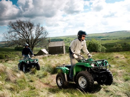 Privire de ansamblu a ATV Yamaha grizzly (Yamaha Grizzly) 700, varietăți și caracteristici