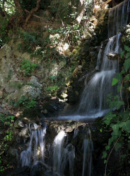 Lacul kurna și izvoarele argyroupoli, Creta, Grecia descriere, fotografie, unde este pe hartă, cum