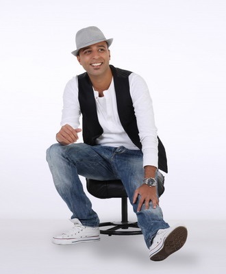 Singerul Arash (arash) Biografie Star