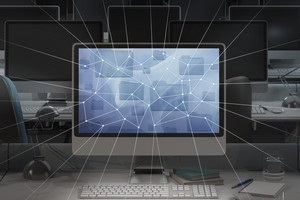 Utilizarea și rănirea computerului; decât o zi dăunătoare unui computer - femeie