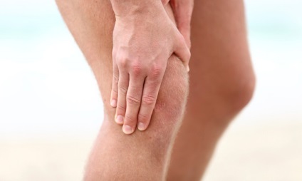 Strângerea ligamentelor simptomelor articulației genunchiului, tratamentului, timpului de recuperare