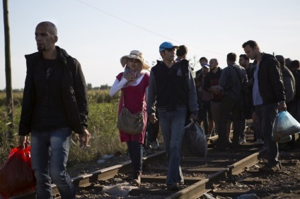 Raport din tabăra de refugiați maghiară (25 fotografii) - Trinikisi