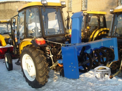 Dispozitiv de aruncare a zăpezului pentru tractor și minitractor рх-160
